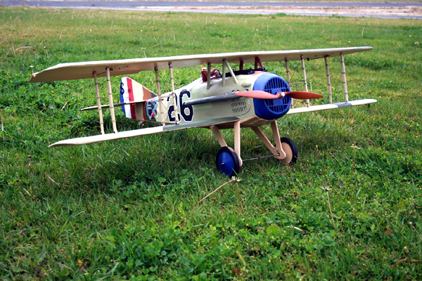 Spad XIII 1/6 schaal N185