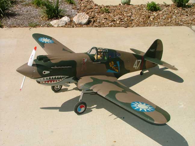 Curtiss P-40 Tomahawk 1/5.5 schaal